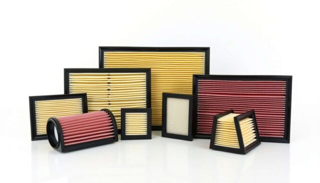 1730938760_filtration-optimale-comment-choisir-son-filtre-a-air-automobile-1.jpg Filtration optimale : comment choisir son filtre à air automobile ?