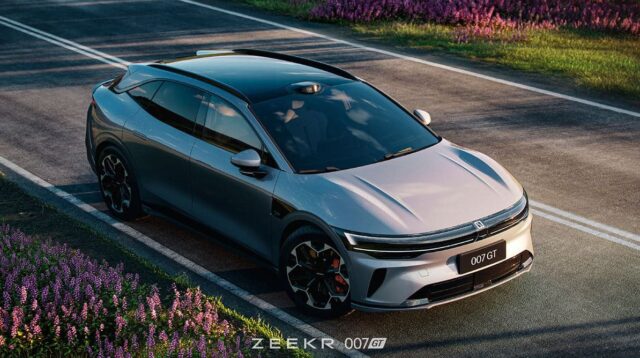Le Zeekr 007 GT se dévoile à nouveau officiellement et