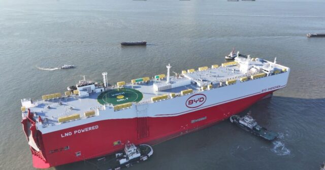 BYD met en service le plus grand navire Ro-Ro du