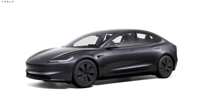 Et maintenant, la version de base de la Tesla Model