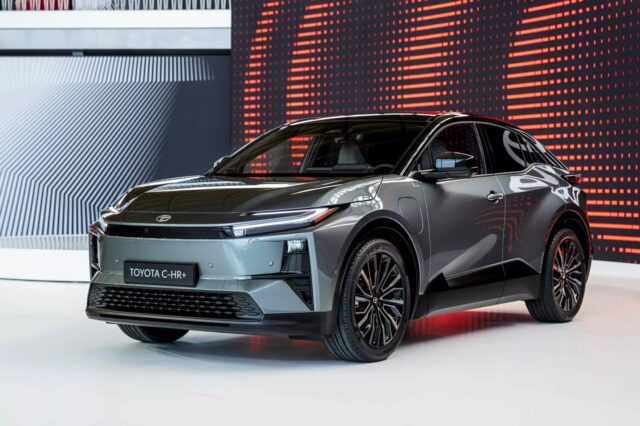 Voici le nouveau Toyota C-HR+ : la version électrique arrive